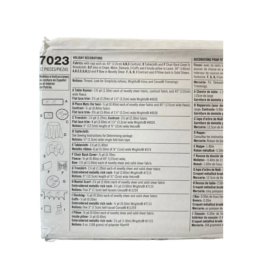 Simplicity Sewing Pattern 7023 Christmas Holiday Pillows Mantel Cover Tree Skirt